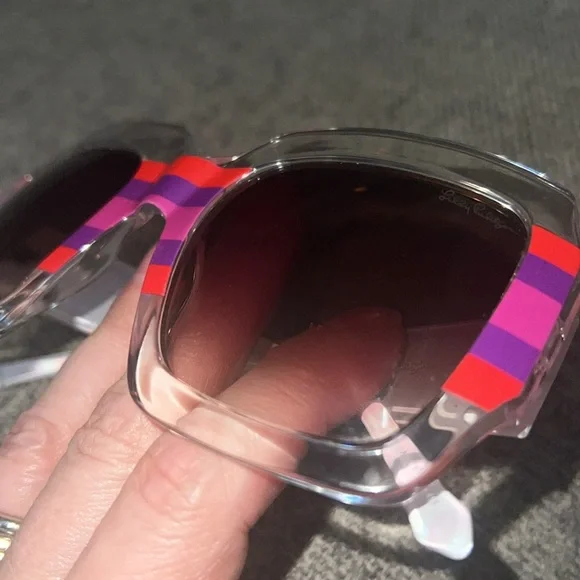 Lilly Pulitzer Sunshine Sunglasses - Picture 4 of 13